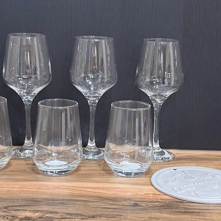 アパート B&B Apartments ティラナ