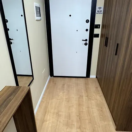 B&B Apartments דירה טיראנה