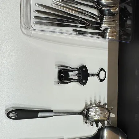 B&B Apartments ティラナ