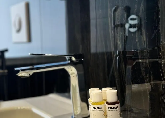 아파트 B&B Apartments *